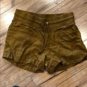 Athleta size 4 linen shorts worn once
